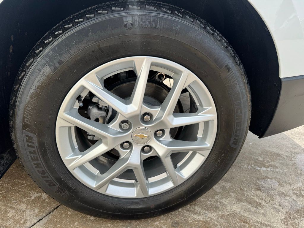 Used Car 2024 Chevrolet Equinox  Lt For Sale Under $25,000 In Georgetown, Texas