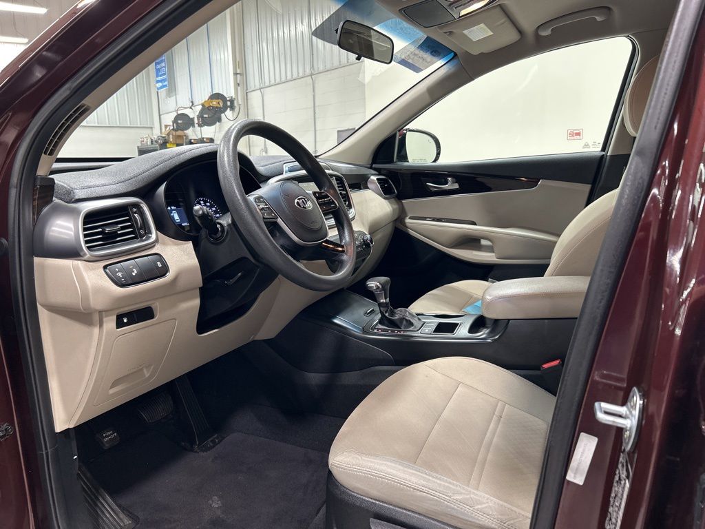 used 2019 Kia Sorento car, priced at $17,900