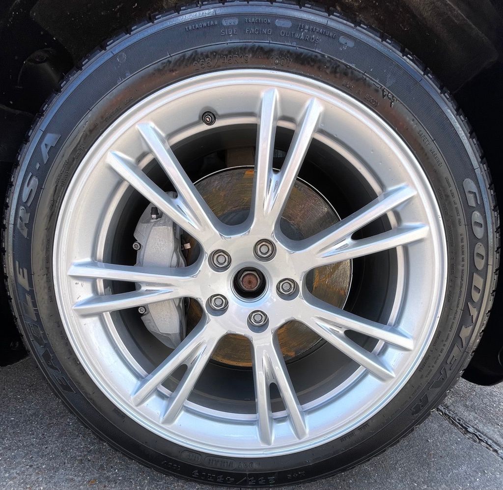 2023 Tesla Model Y Long Range White at River Oaks CDJR