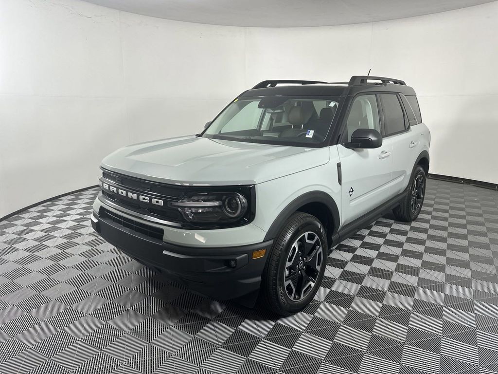 2024 Ford Bronco Sport Outer Banks 3