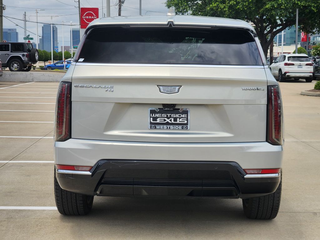 2025 Cadillac Escalade IQ Luxury 1 - 5