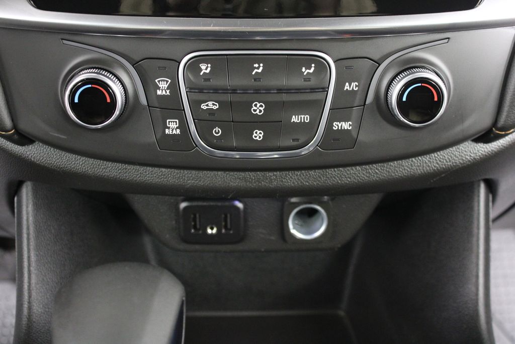 Used 2021 Chevrolet Traverse for sale in 