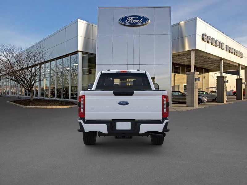 New 2026 Oxford White Ford XL image 5