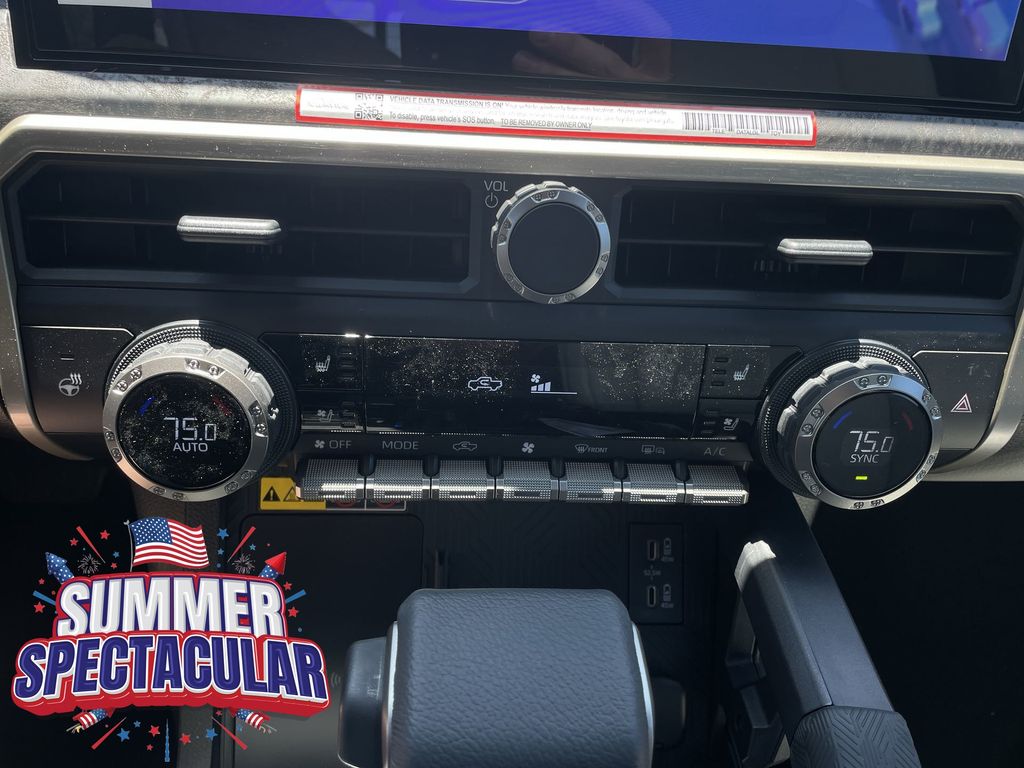 2025 Toyota Tacoma Limited - Photo 15