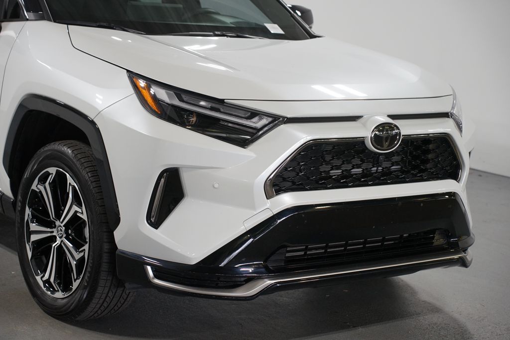 Thumbnail: 2025 Toyota RAV4 - 4