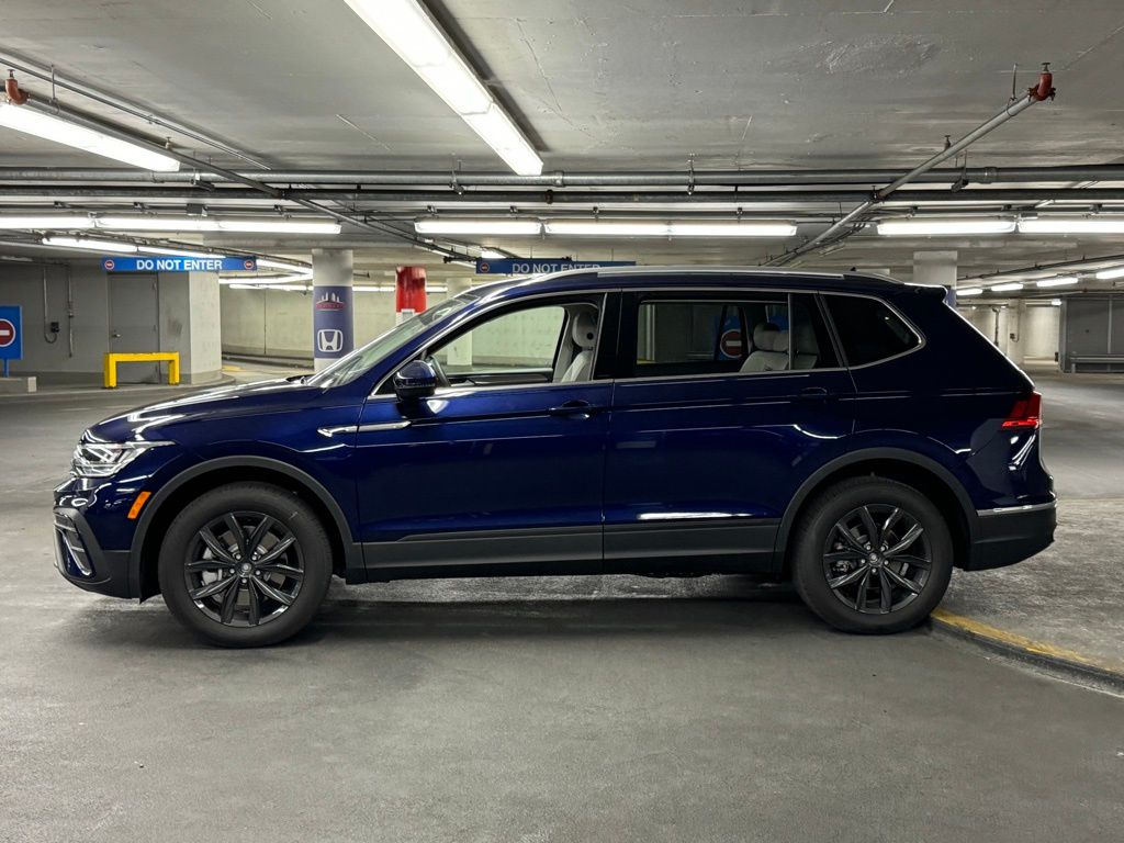 2024 Volkswagen Tiguan 2.0T SE 30