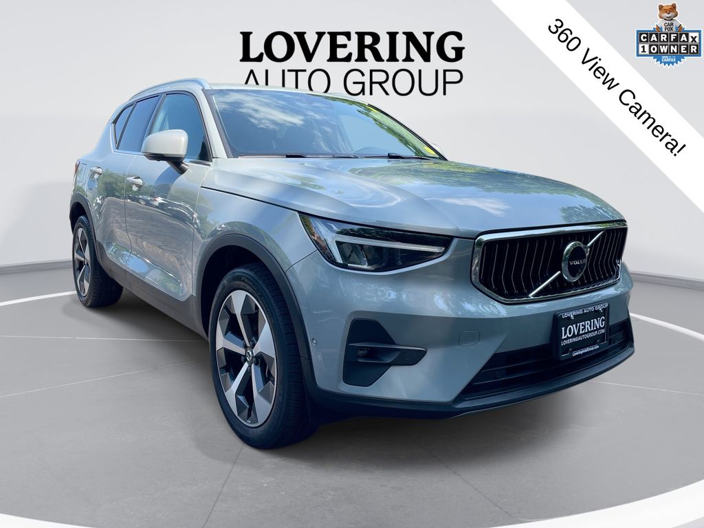 Gray Metallic 2024 Volvo XC40 SUV / Crossover All-Wheel Drive Automatic