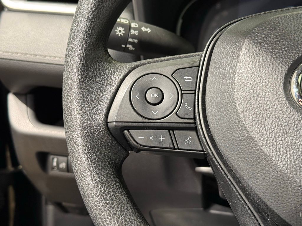 Thumbnail: 2025 Toyota RAV4 - 23