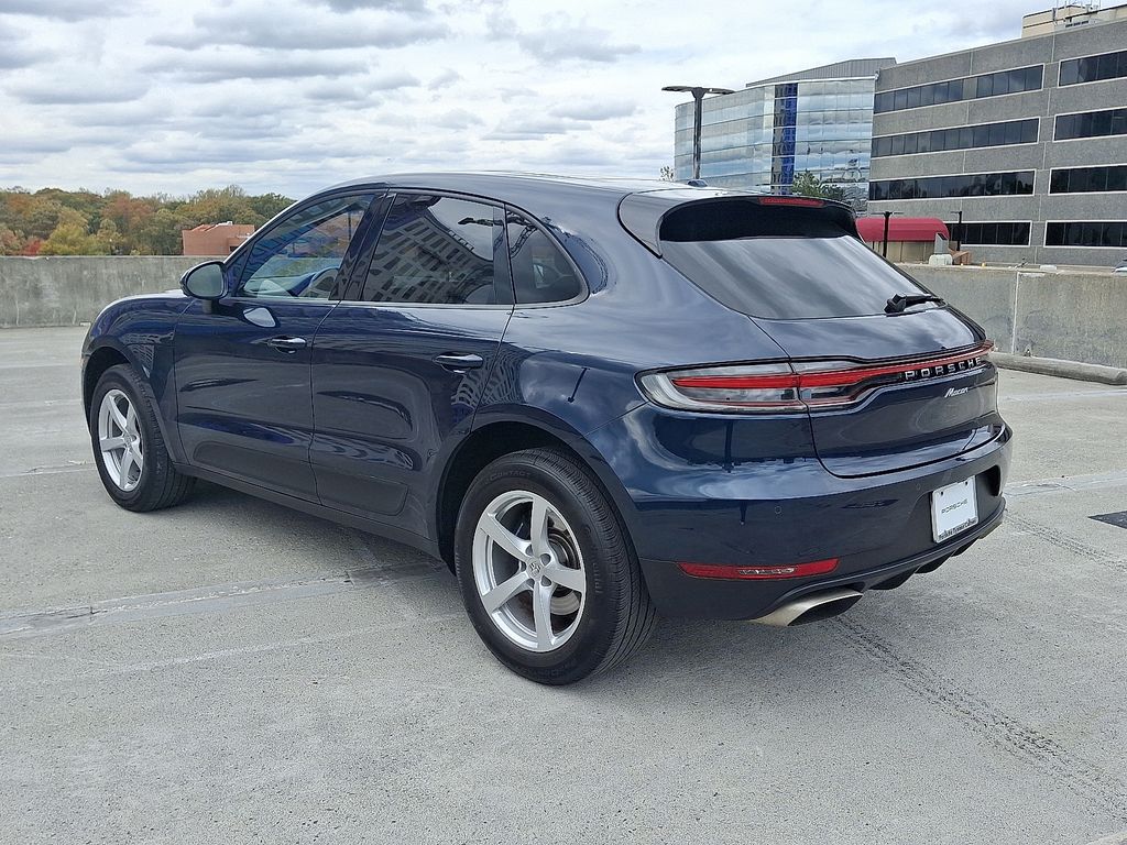 Thumbnail: 2019 Porsche Macan - 3