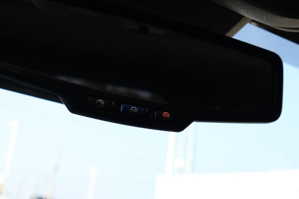 Thumbnail: 2015 Chevrolet Equinox - 27