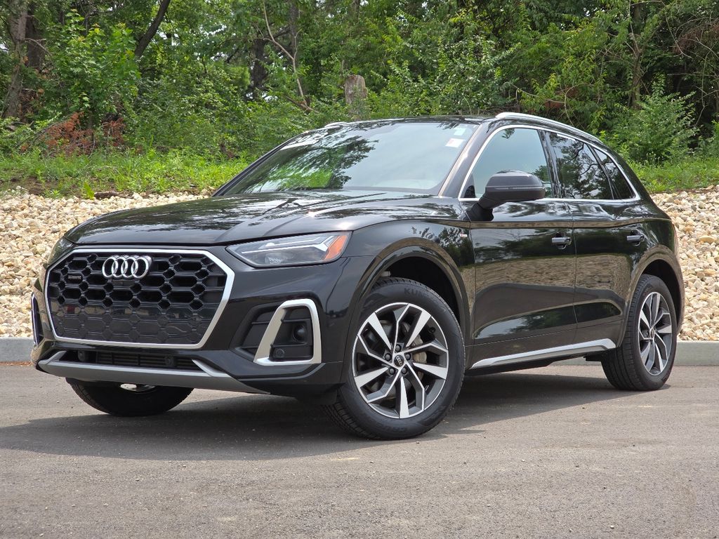 Black Metallic 2023 Audi Q5 SUV / Crossover All-Wheel Drive 7-Speed Automatic