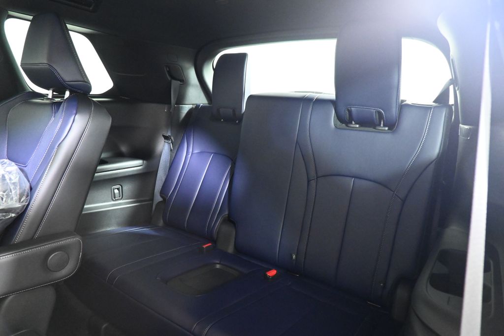 Thumbnail: 2026 INFINITI QX60 - 29