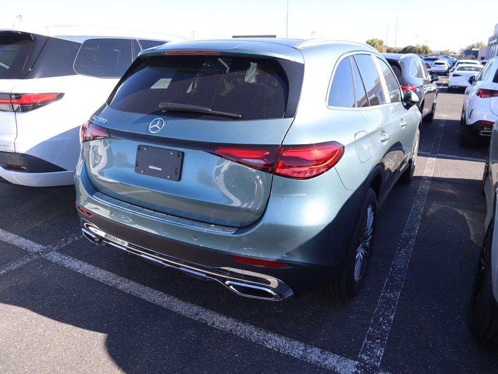 Thumbnail: 2026 Mercedes-Benz GLC - 3