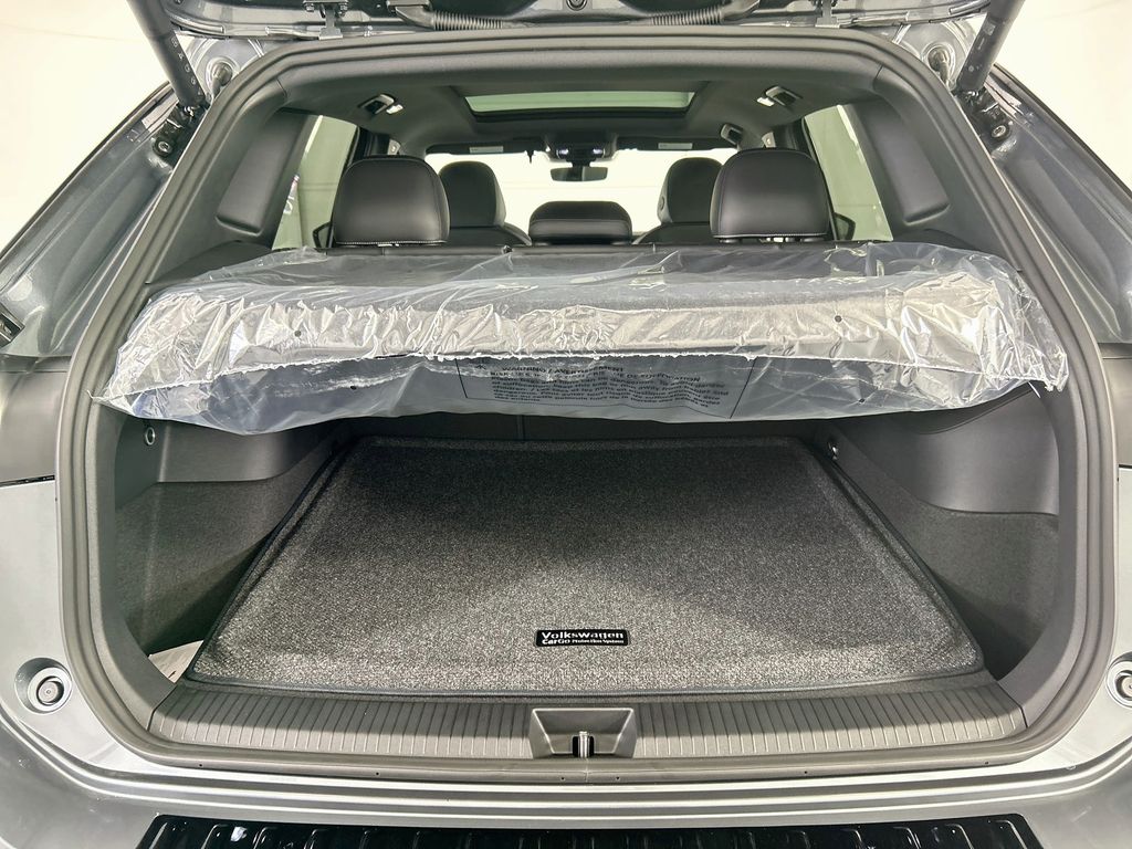 Thumbnail: 2026 Volkswagen Tiguan - 26
