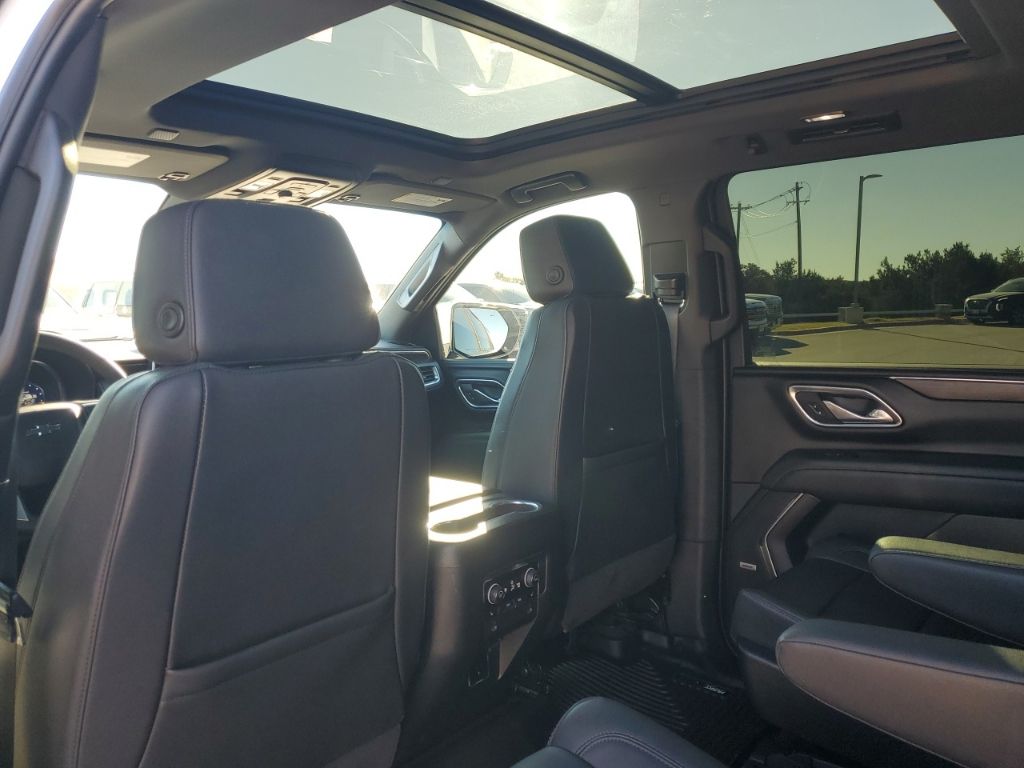 Used Car 2023 Chevrolet Suburban  Z71 For Sale Under $70,000 In Austin, Texas