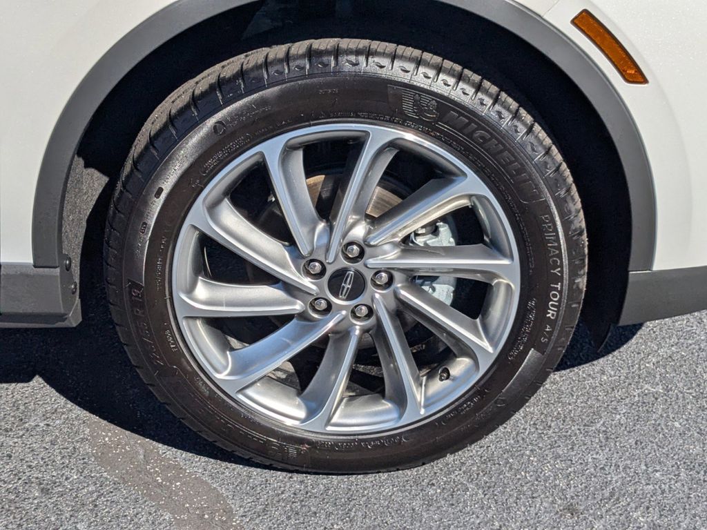 2025 Lincoln Corsair Premiere