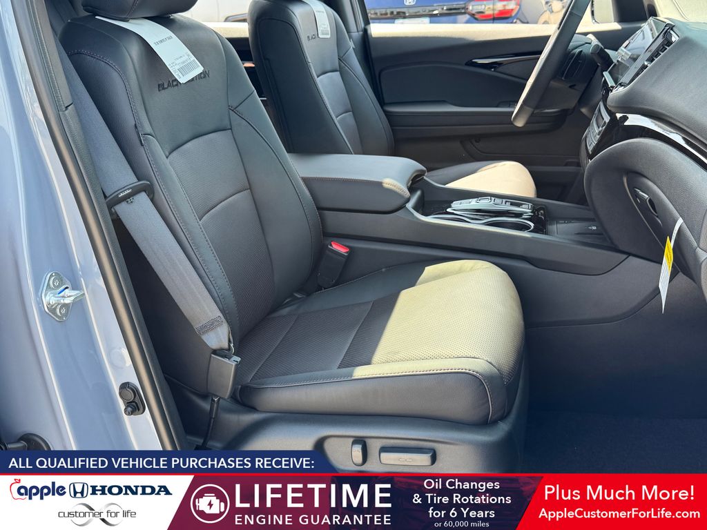 2026 Honda Ridgeline Black Edition Two-Tone
