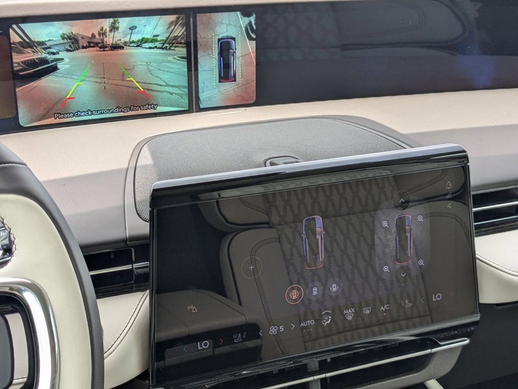 2025 Lincoln Nautilus Hybrid Black Label