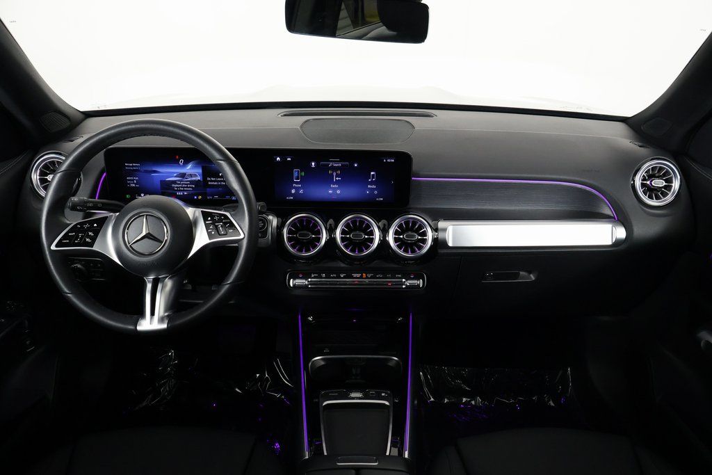 Thumbnail: 2025 Mercedes-Benz GLB - 8