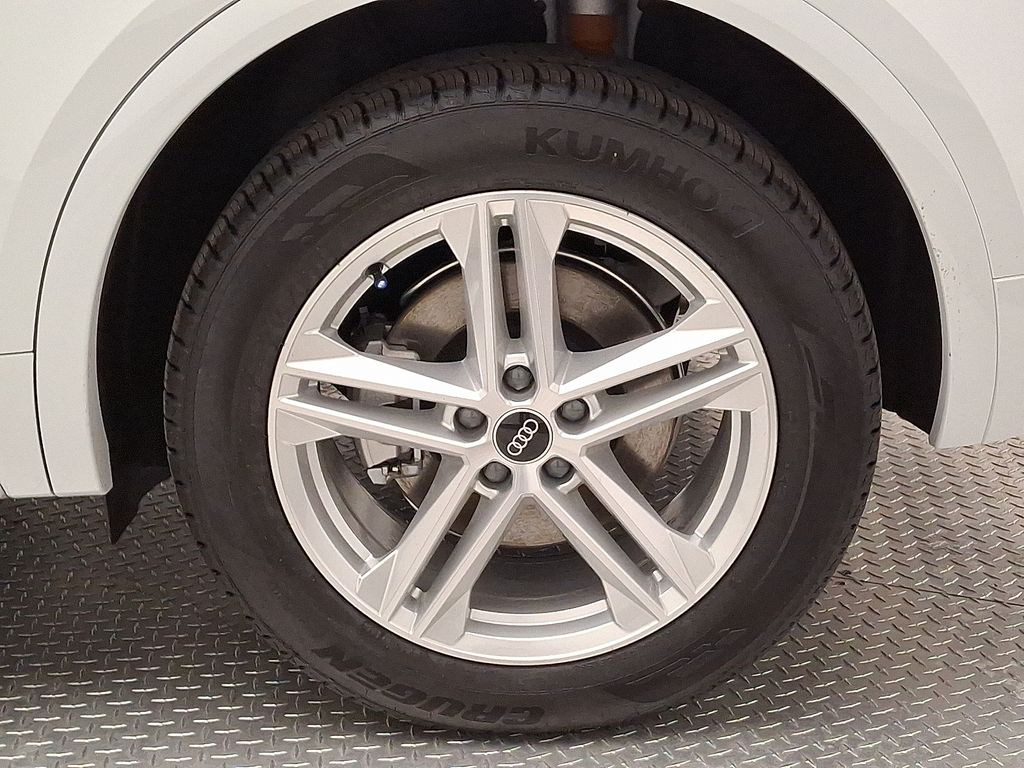 2025 Audi Q5  5