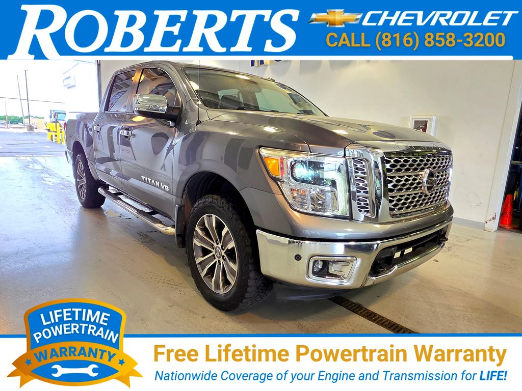 Gray (Gun Metallic) 2019 Nissan Titan SL Crew Cab 4WD Pickup Truck Four-Wheel Drive 7-Speed Automatic