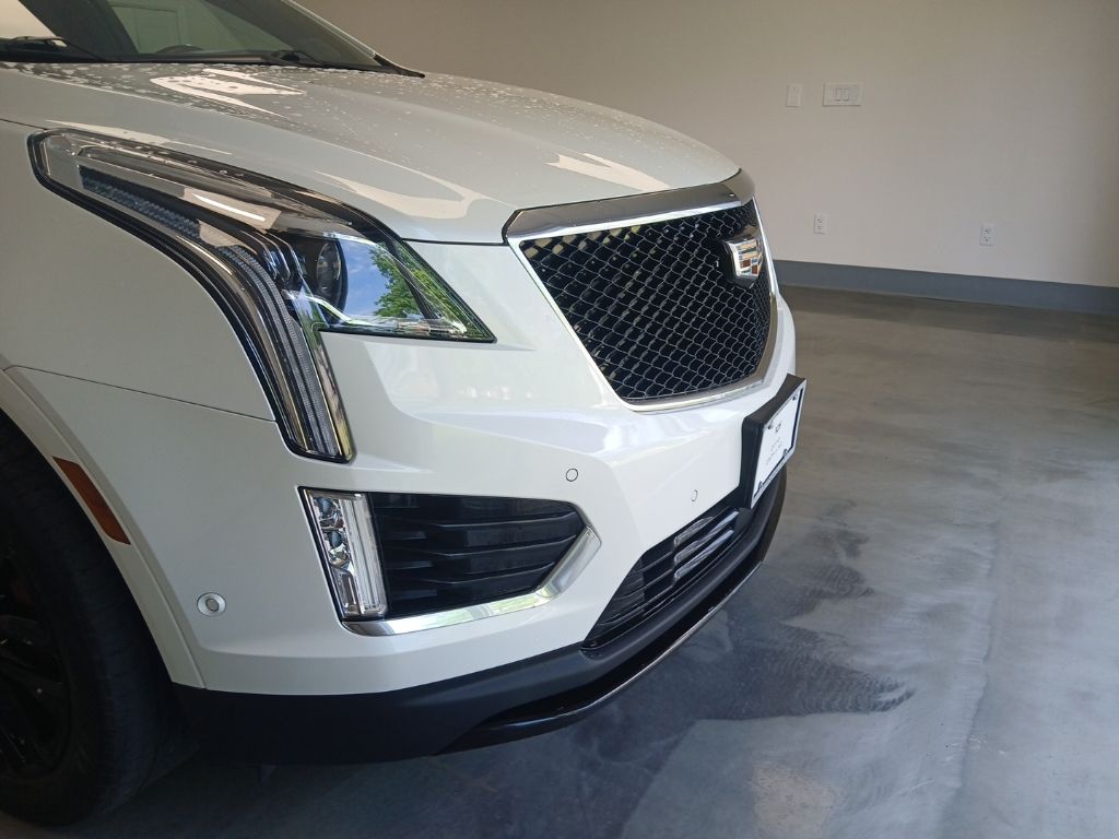 used 2022 Cadillac XT5 car, priced at $32,550