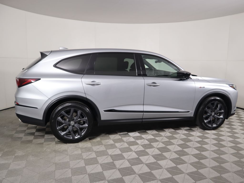 Thumbnail: 2023 Acura MDX - 4