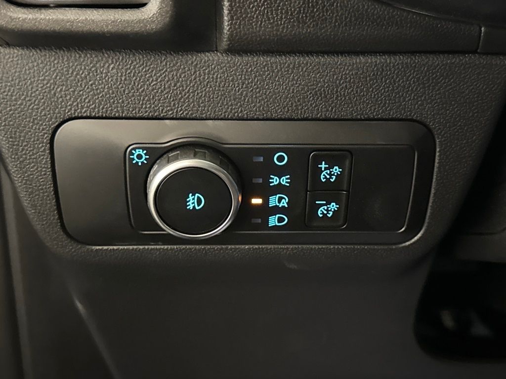 New 2026 Blue Ford Outer Banks image 33