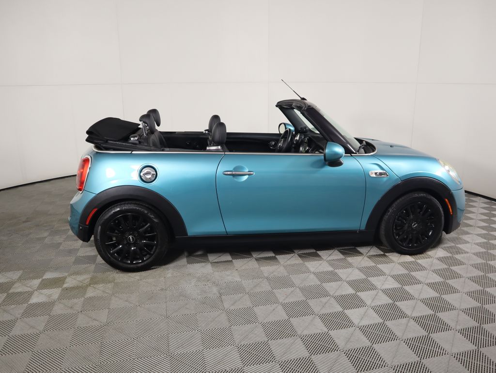 Thumbnail: 2018 MINI Cooper - 4