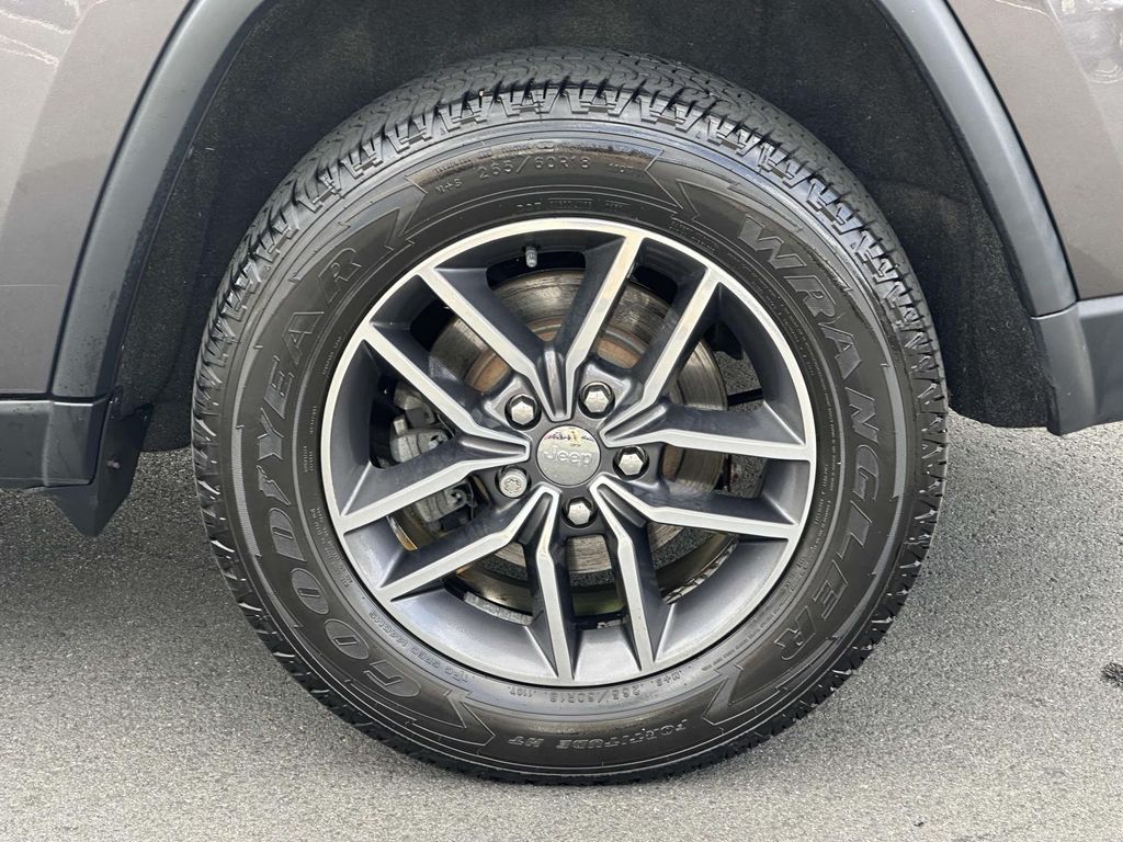 2018 Jeep Grand Cherokee Limited Edition 6