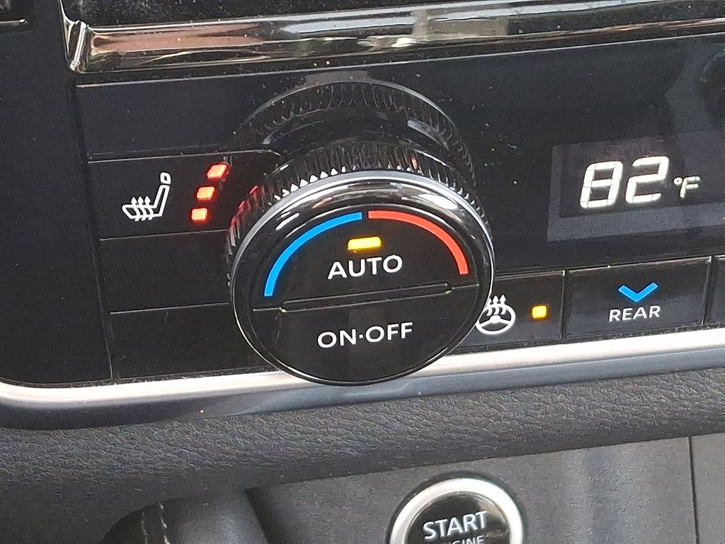 Thumbnail: 2021 Nissan Rogue - 26