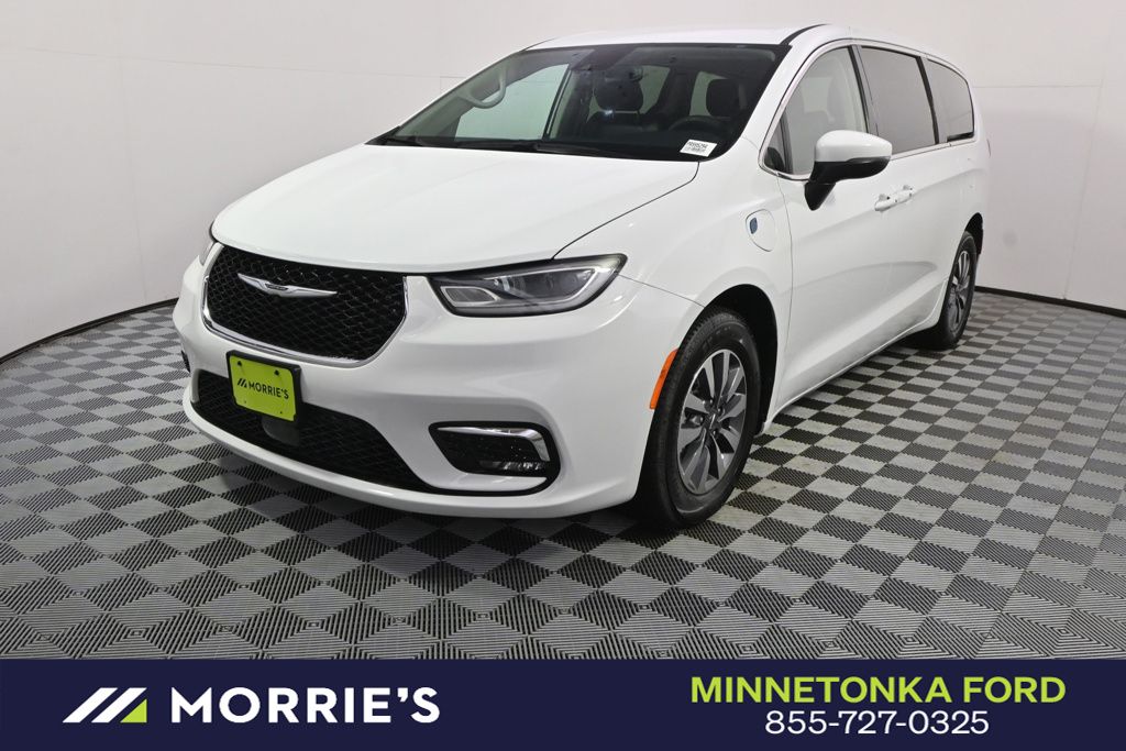 Bright White Clearcoat 2023 Chrysler Pacifica Hybrid Touring L FWD Minivan Front-Wheel Drive Continuously Variable Transmission
