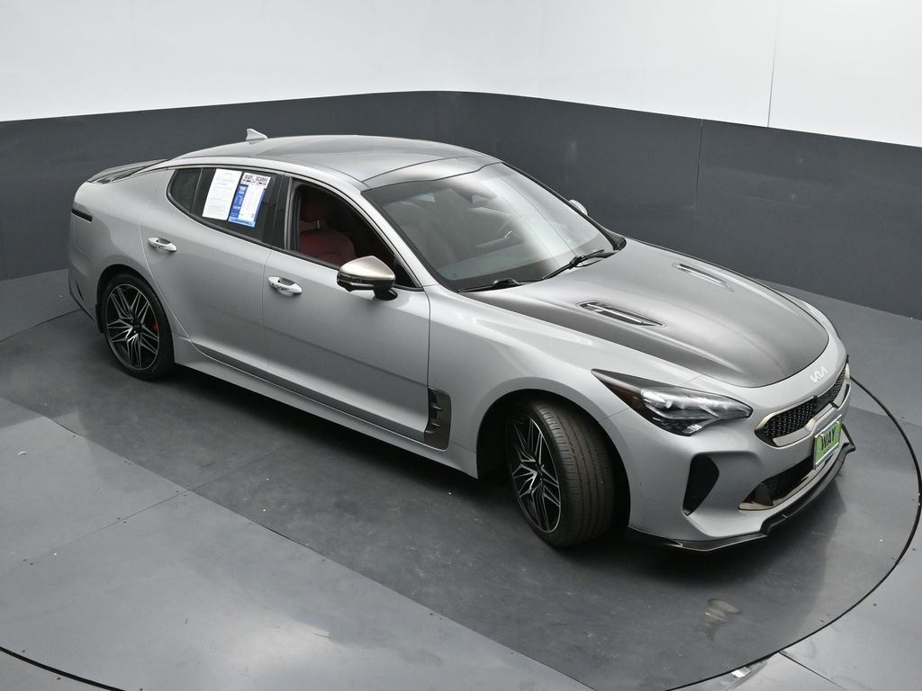 2023 Kia Stinger GT2