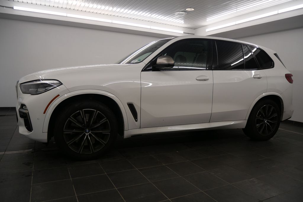 2020 BMW X5 M50i 2