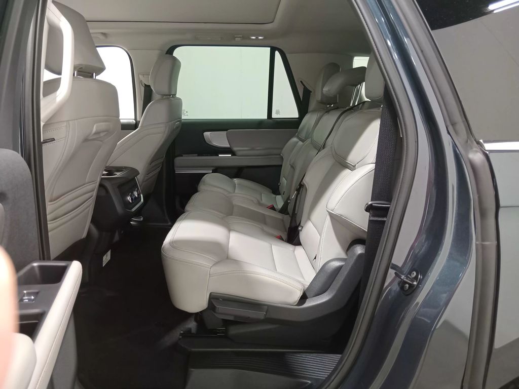 2025 Ford Expedition Active MAX