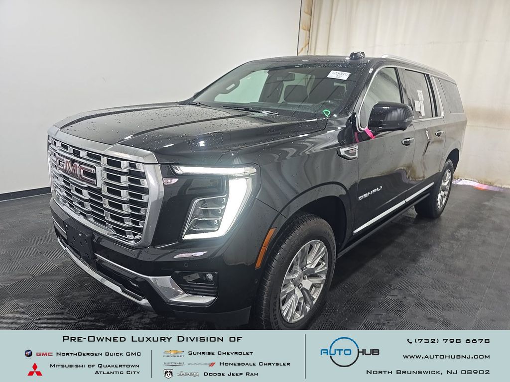 Onyx Black 2026 GMC Yukon XL SUV / Crossover Four-Wheel Drive 