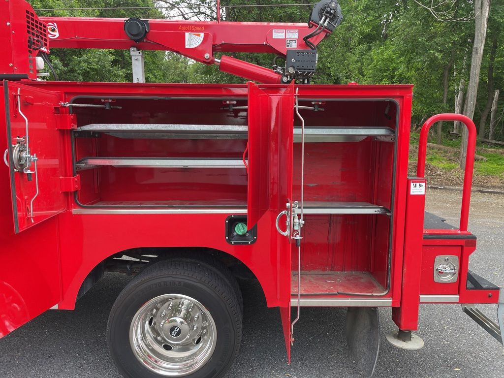 2023 Ford F-550 Chassis XL
