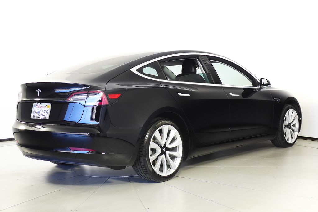 Thumbnail: 2018 Tesla Model 3 - 7