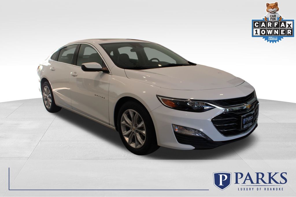 Summit White 2024 Chevrolet Malibu Sedan Front-Wheel Drive Continuously Variable Transmission