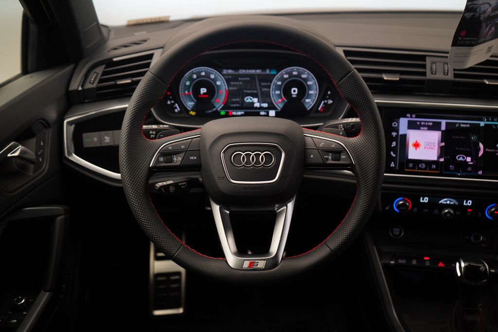 Thumbnail: 2025 Audi Q3 - 8