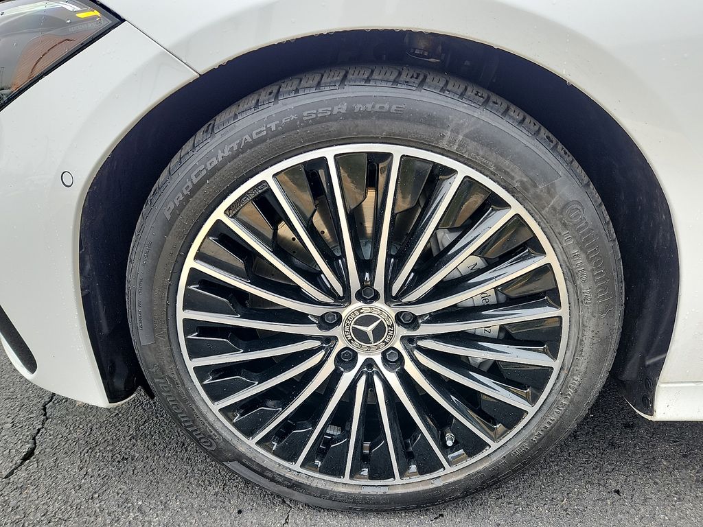 Thumbnail: 2024 Mercedes-Benz CLE - 8