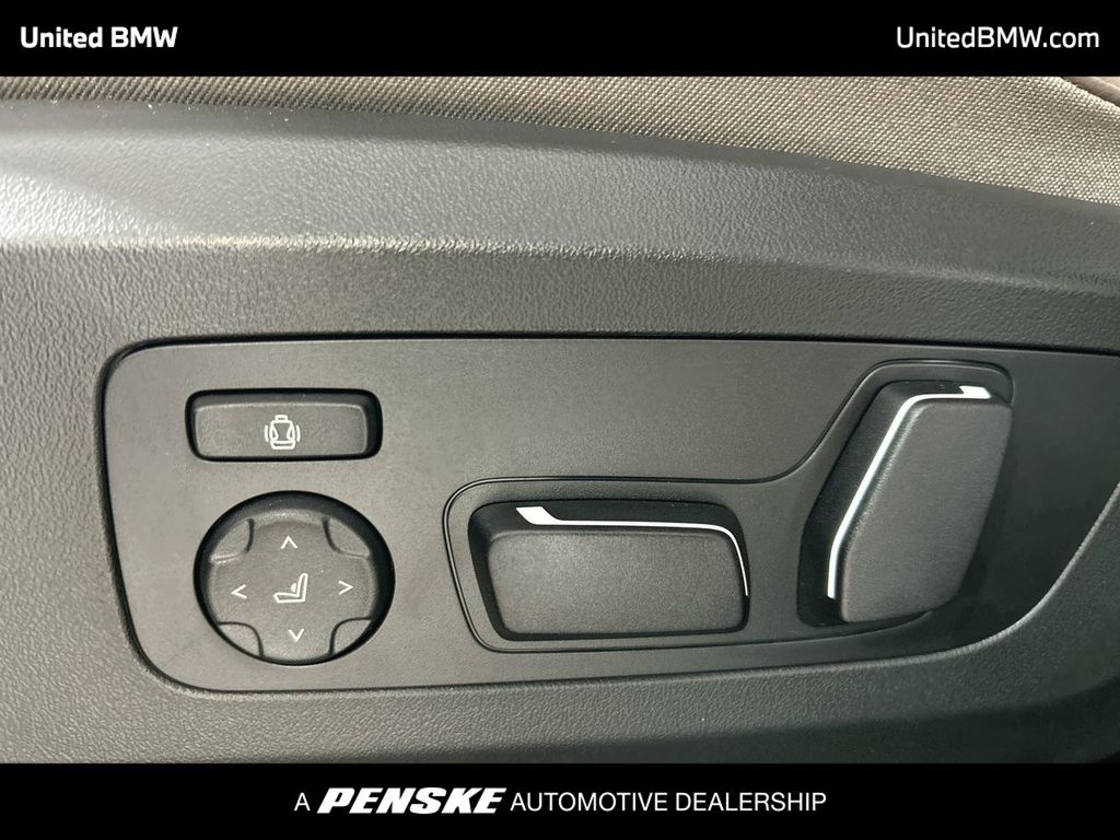 Thumbnail: 2026 BMW X3 - 12