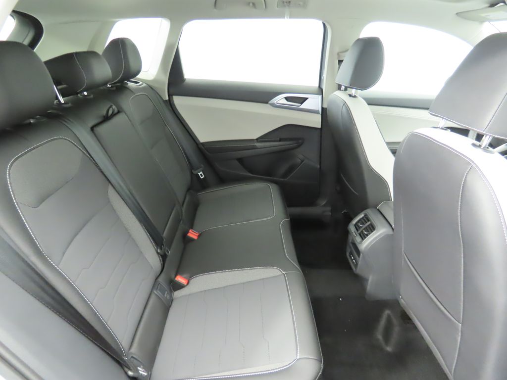 Thumbnail: 2026 Volkswagen Taos - 22