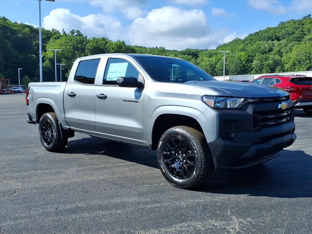 Sterling Gray Metallic 2026 Chevrolet Colorado Work Truck Crew Cab 4WD Pickup Truck Four-Wheel Drive 8-Speed Automatic