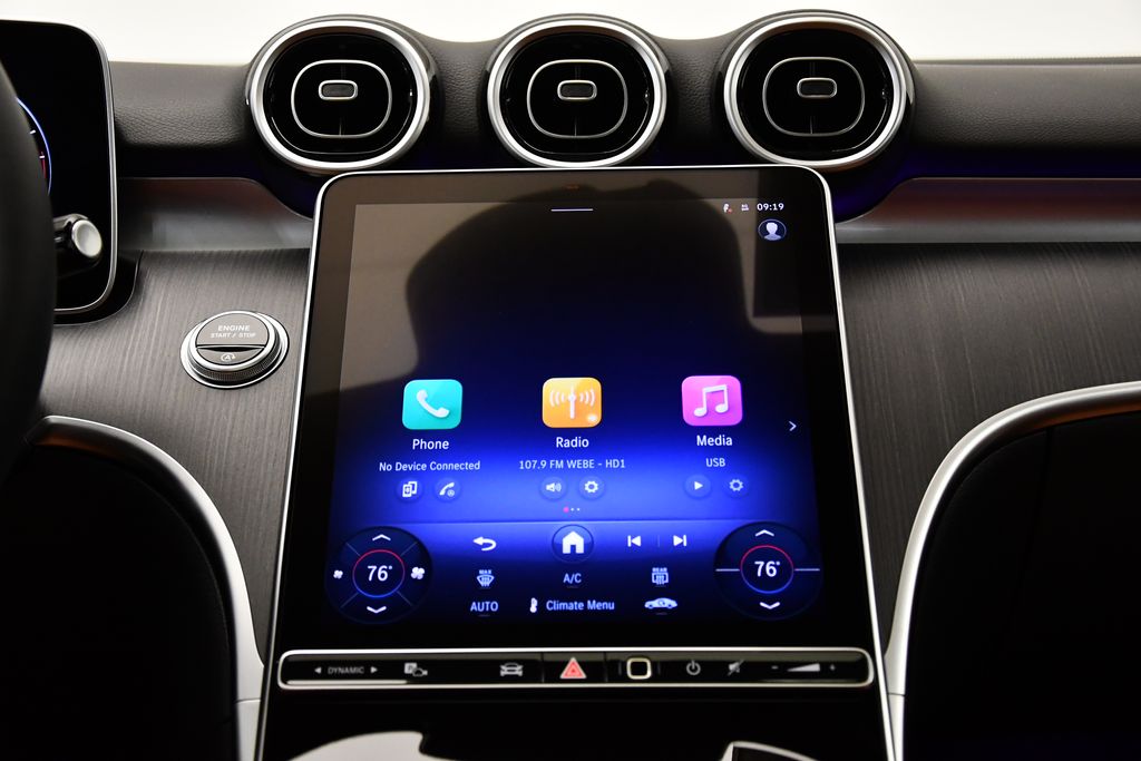 Thumbnail: 2025 Mercedes-Benz C-Class - 27