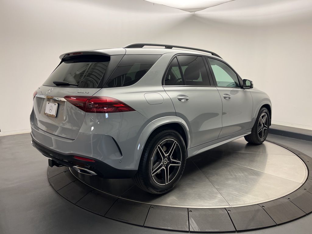 Thumbnail: 2026 Mercedes-Benz GLE - 7