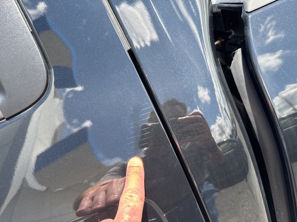 2019 Nissan Titan SV photo