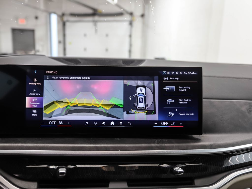 Thumbnail: 2024 BMW X5 - 18