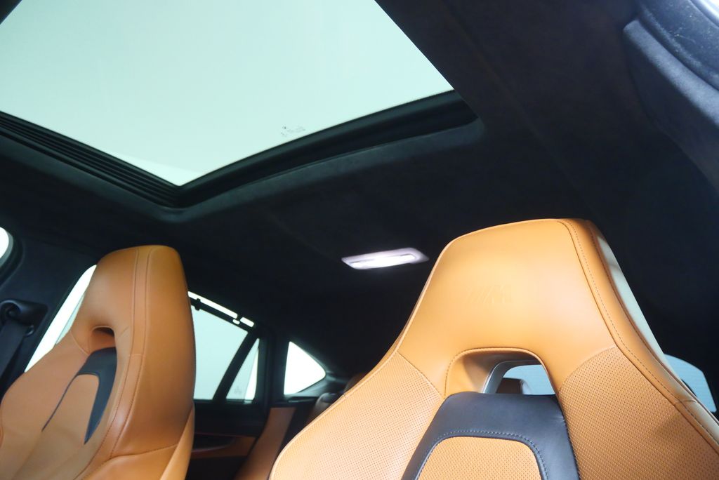 Thumbnail: 2017 BMW X6 - 11