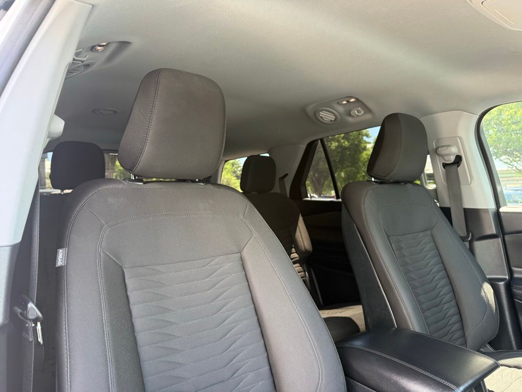 Used 2020 White Ford XLT image 31